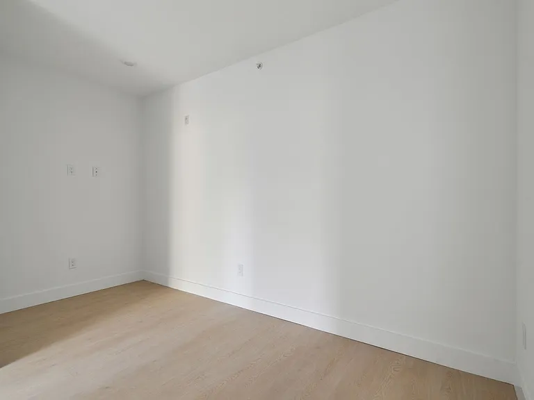 2402 W Montgomery Ave #4 — Photo 9