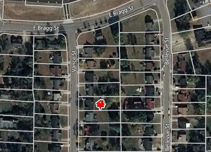 1st image of 811 Vance St