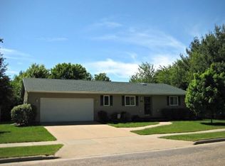 820 21st Ave S, Wisconsin Rapids, WI 54495