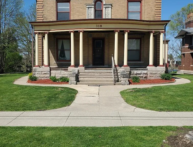 318 Lincolnway E #23 — Photo 6