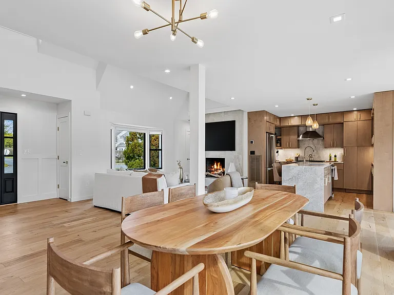 10 William Way — Photo 10