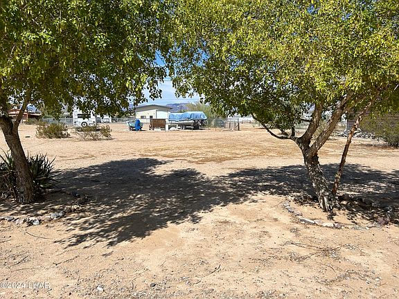 3rd image of 12928 S Supai Dr