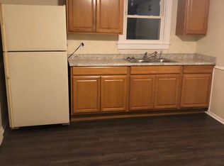 271 Coe St APT 1, Woonsocket, RI 02895