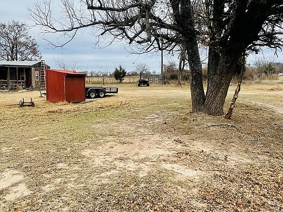 2nd image of 2782 Vz County Road 2414