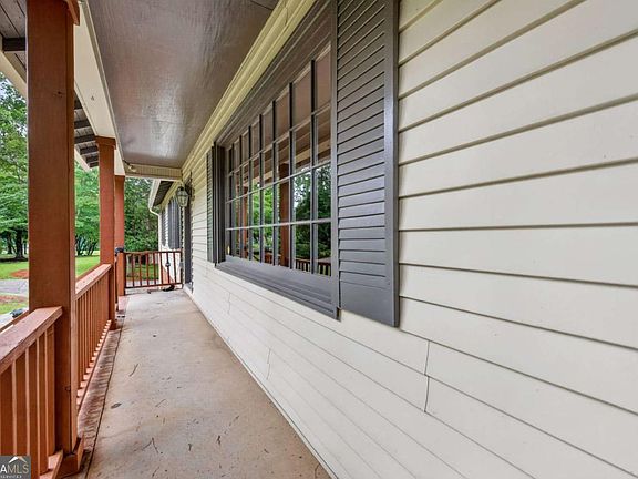 5th image of 1658 Whitlock Rd