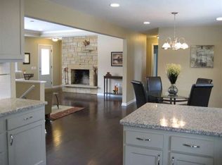 4338 Waite Cir, Madison, WI 53711