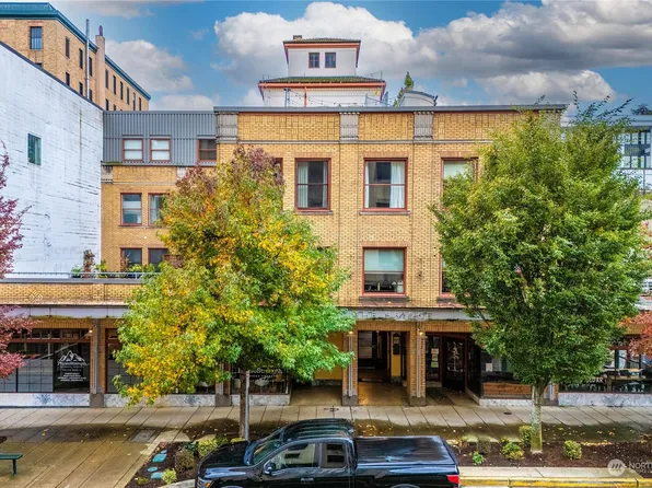 744 Market Street #302, Tacoma, WA 98402