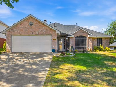 4511 Queenswood Dr, Grand Prairie, TX, 75052