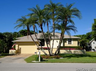 1216 Par View Dr, Sanibel, FL 33957
