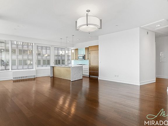 4th image of 2 Water St Penthouse E