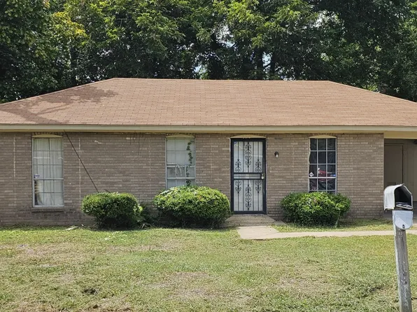 428 Saint John St, Greenville, MS 38701