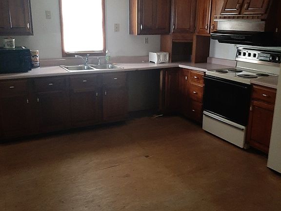 4th image of 1522 9th St
