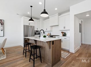 4575 W Riva Capri St, Meridian, ID 83646