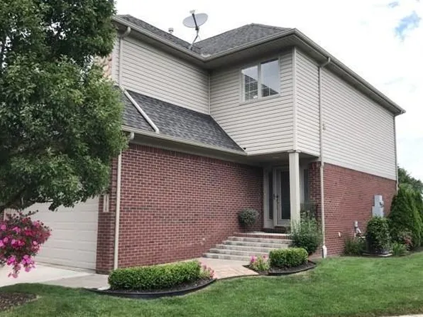 29735 Alexandra Ln, Chesterfield, MI 48047