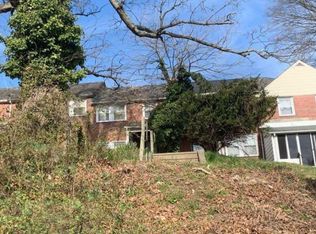 946 N Hill Rd, Baltimore, MD 21218