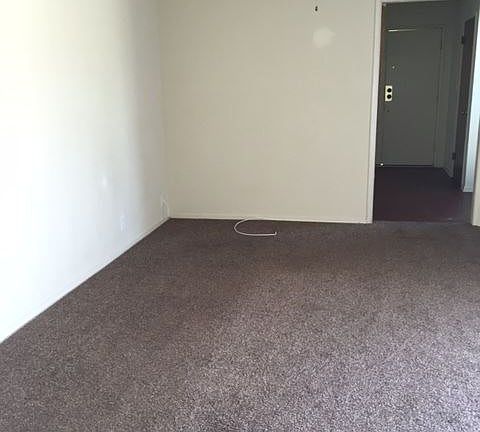 4th image of 761 Ivywood Dr