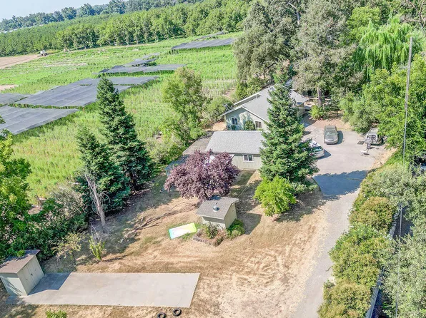 11495 State Highway 99e, Los Molinos, CA 96055
