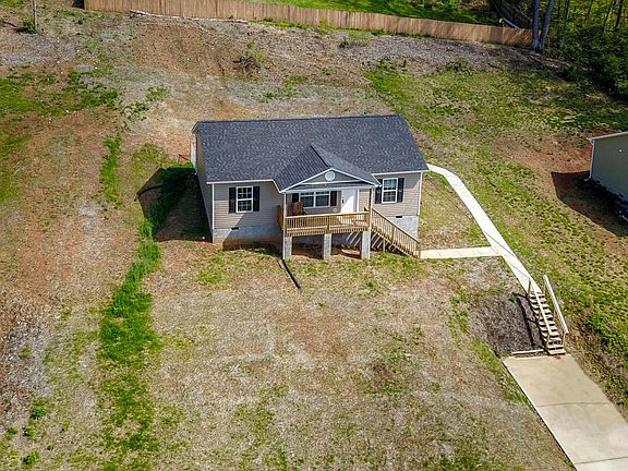 3rd image of 5221 Oakhill Dr