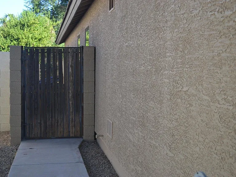 8240 E Obispo Ave — Photo 13