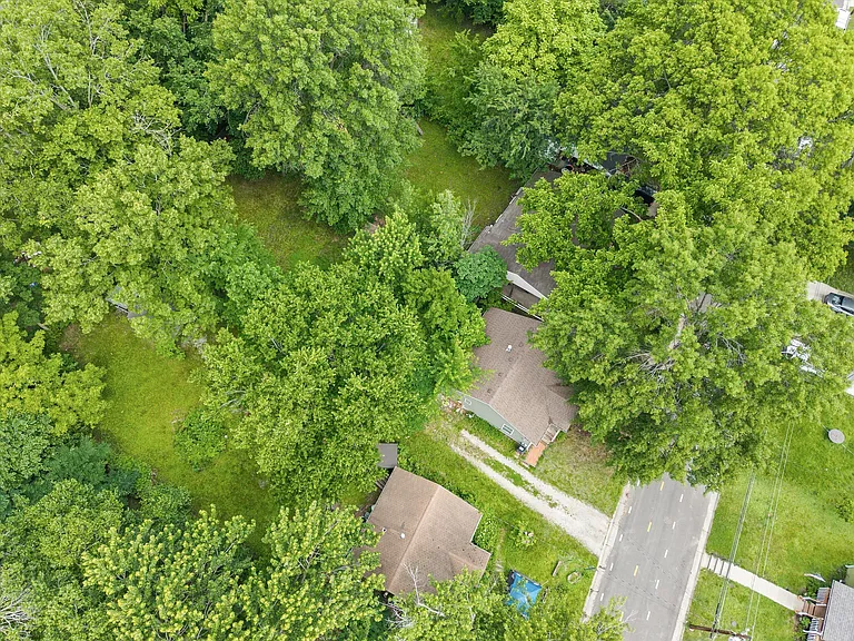 309 Alexander Ave — Photo 18