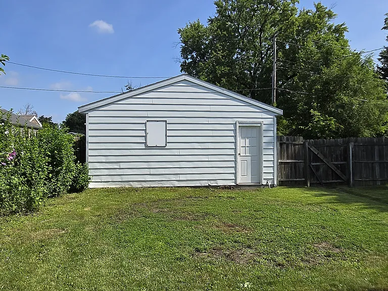 118 Stanley St — Photo 20