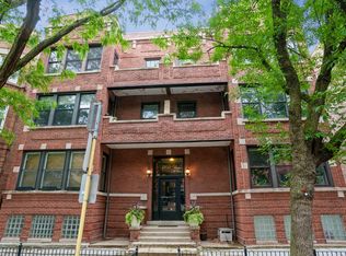 2851 N Burling St #3S, Chicago, IL 60657