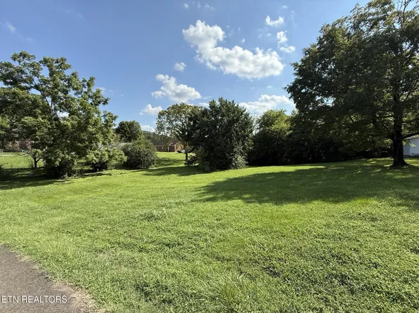 5029 Fowler Ln, Knoxville, TN 37918