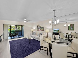 7380 Saint Ives Way APT 1102, Naples, FL 34104