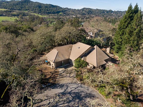 2nd image of 4730 Woodcliff Court