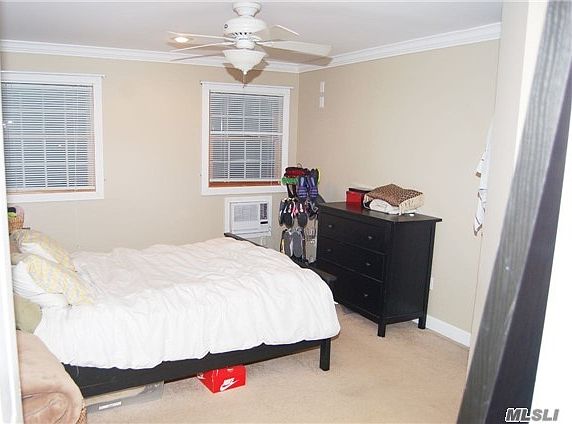 5th image of 202 Towne House Vlg