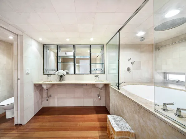 45 Warren Street image 5 of 8