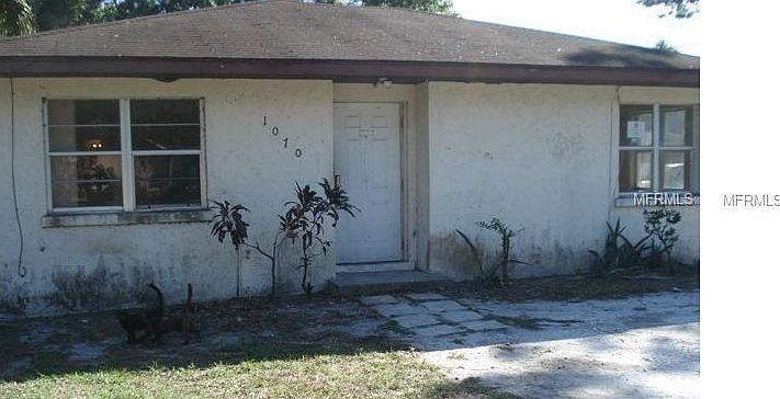 1st image of 1070 Mecca Dr