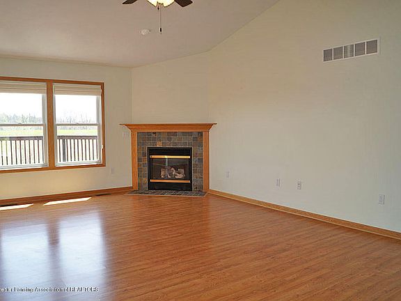 5th image of 1492 Tessa Dr