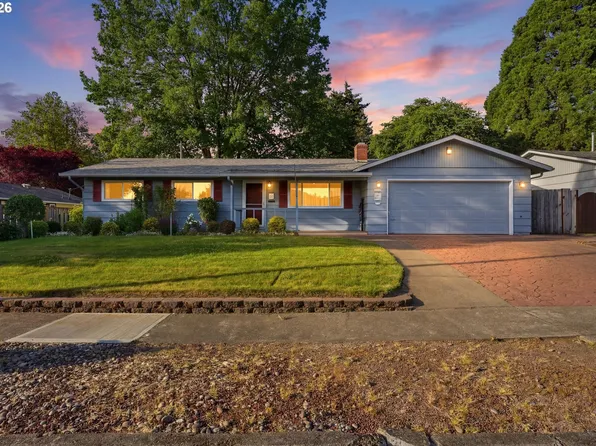 13045 SW Castlewood St, Beaverton, OR 97005
