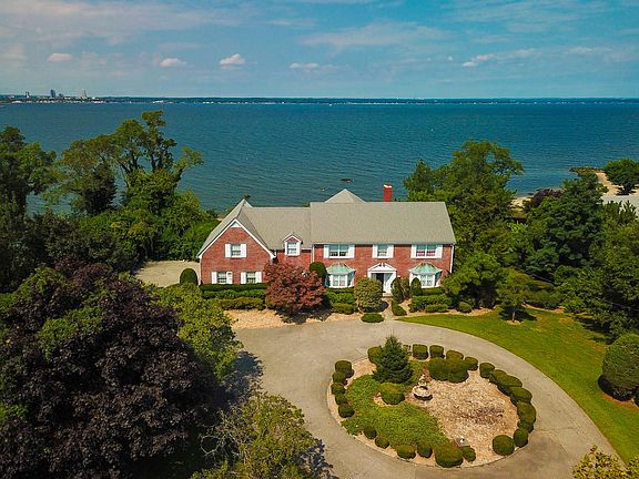 3rd image of 1 Sea Coast Ln