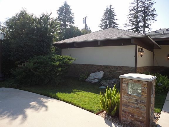 4th image of 1503 S County Center Dr