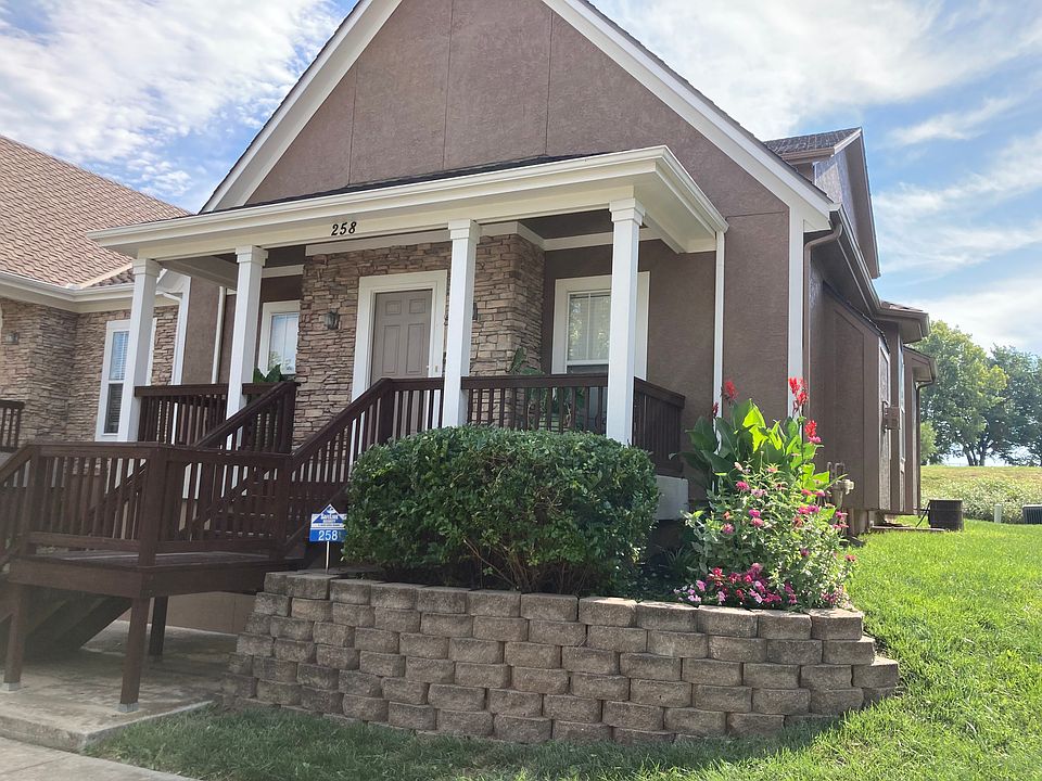 1st image of 274 N Ferrel St