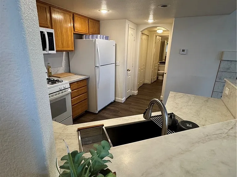 7400 W Flamingo Rd #2087 — Photo 8