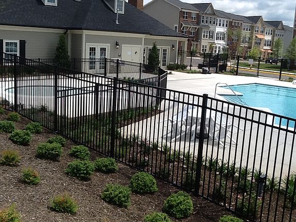 One level living at East Gat