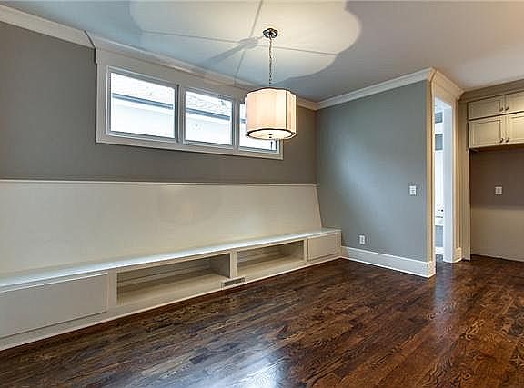 4th image of 909 Noelton Ave