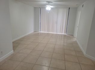 104-5681 Riverside Dr #104, Pompano Beach, FL 33067