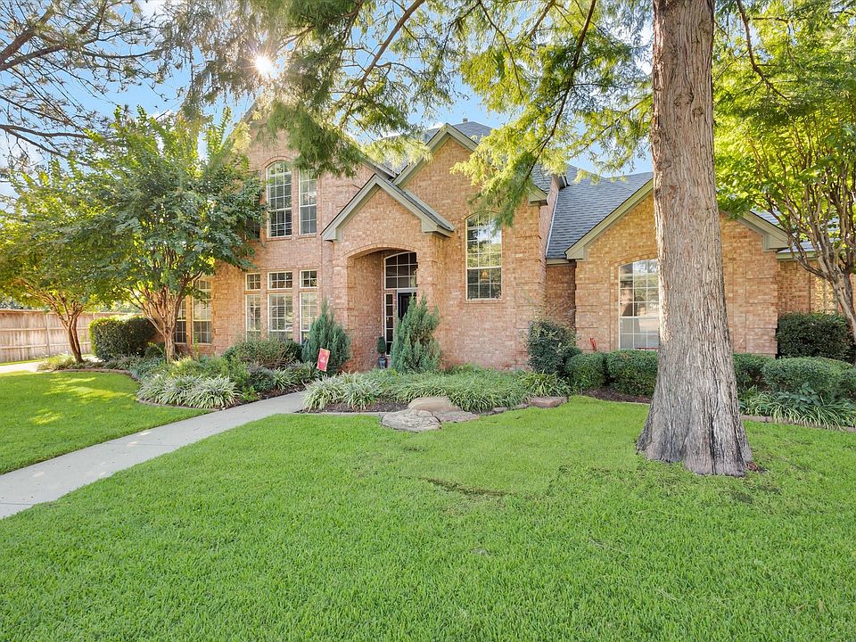 1st image of 21 Wellington Oaks Cir