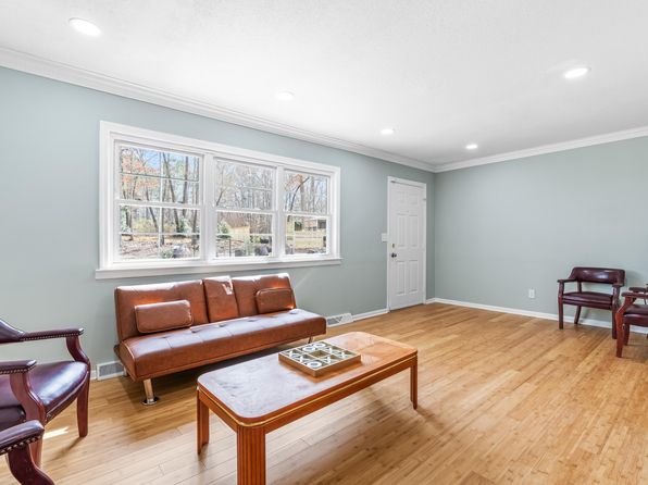 92 Cross And Taylor, Moncure, NC 27559