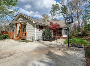 202 Cedar Barn Rd #4, Andrews, NC 28901