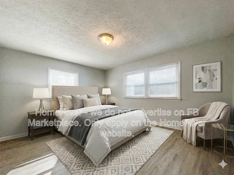 Building Photo - 6290 Flamingo Way