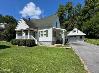 5751 Piney Creek Rd, Williamsburg, PA 16693