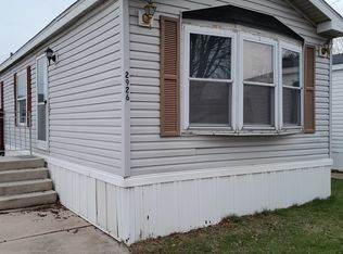 2926 Pike St, Brighton, MI 48114