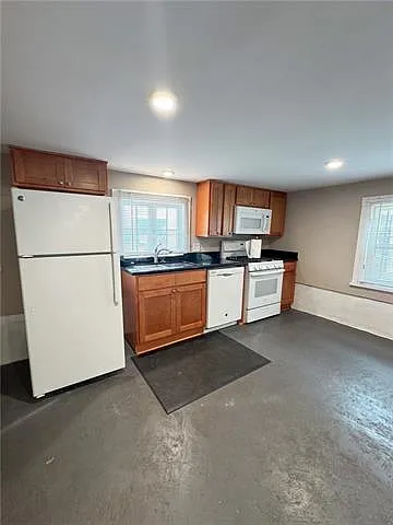 8329 Pritchard Pl #B — Photo 5
