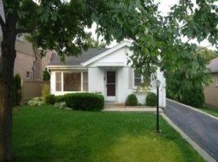 907 S Thurlow St, Hinsdale, IL