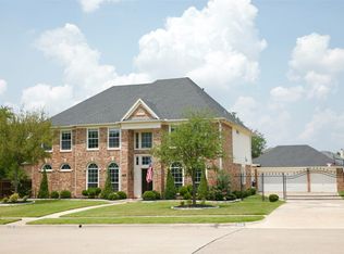200 Lovegrass Ln, Southlake, TX 76092